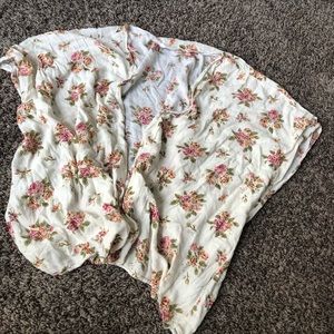 Lightweight short sleeve cardigan